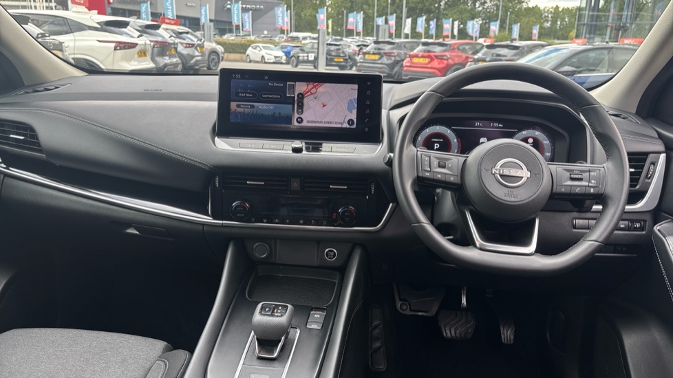 Nissan Qashqai 1.3 DiG-T MH 158 N-Connecta 5dr Xtronic Petrol Hatchback - Image 10