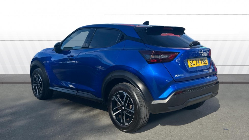 Nissan Juke 1.0 DiG-T N-Connecta 5dr DCT Petrol Hatchback - Image 2