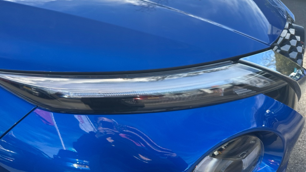 Nissan Juke 1.0 DiG-T N-Connecta 5dr DCT Petrol Hatchback - Image 8