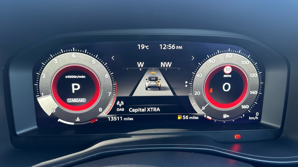 Nissan Juke 1.0 DiG-T N-Connecta 5dr DCT Petrol Hatchback - Image 18