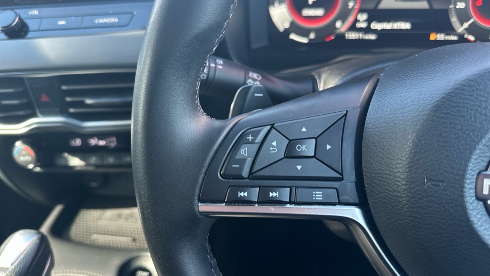 Nissan Juke 1.0 DiG-T N-Connecta 5dr DCT Petrol Hatchback - Image 24