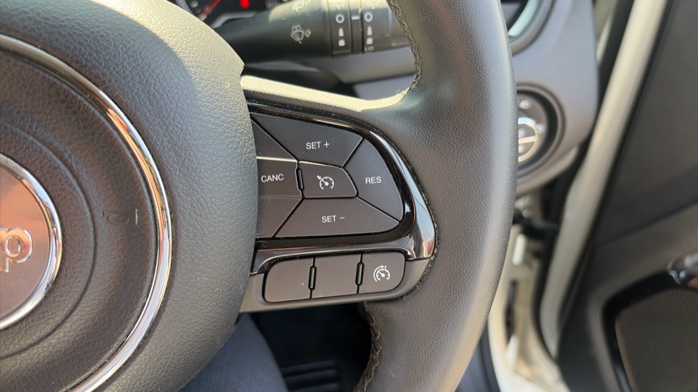 Jeep Renegade 1.0 T3 GSE Night Eagle II 5dr Petrol Hatchback - Image 29
