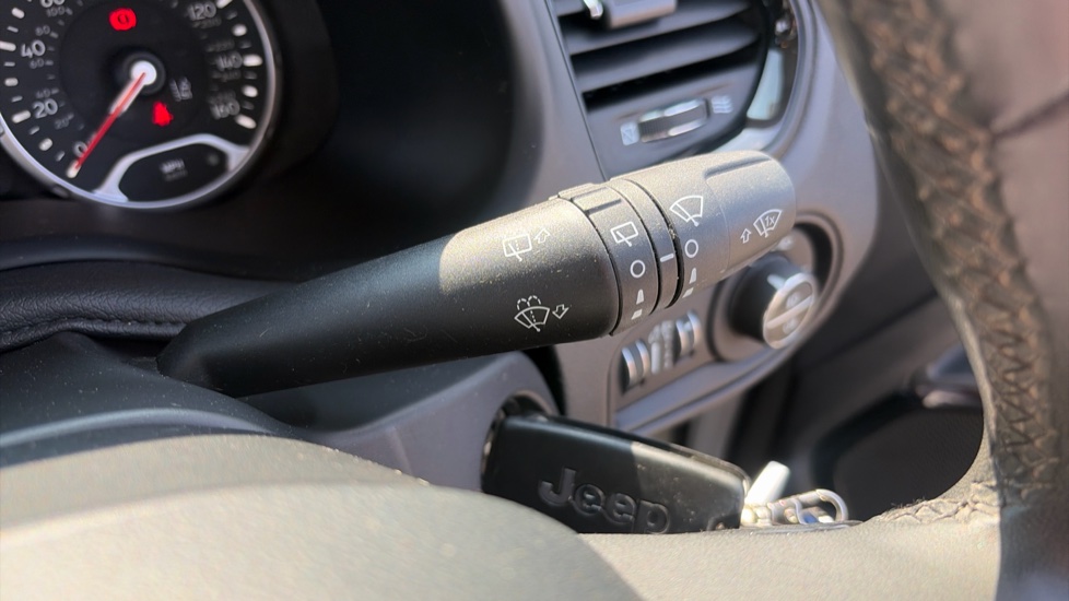 Jeep Renegade 1.0 T3 GSE Night Eagle II 5dr Petrol Hatchback - Image 30