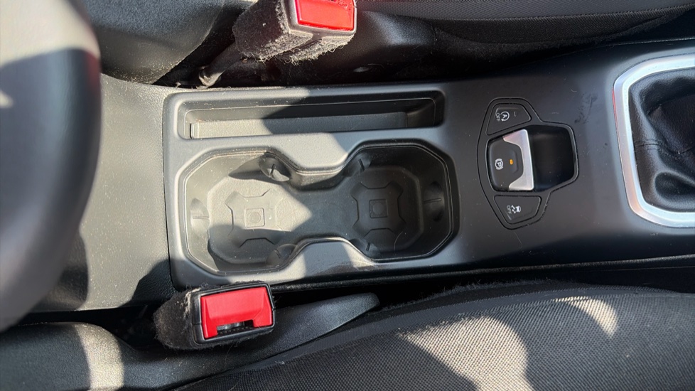 Jeep Renegade 1.0 T3 GSE Night Eagle II 5dr Petrol Hatchback - Image 39
