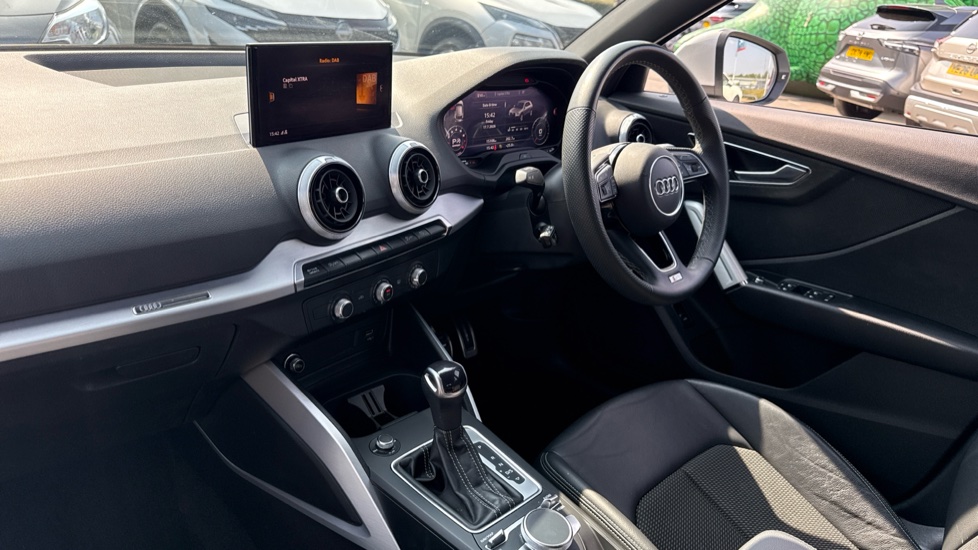 Audi Q2 35 TFSI S Line 5dr S Tronic Petrol Estate - Image 9
