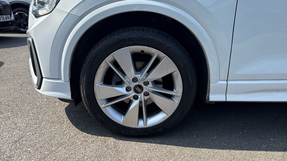 Audi Q2 35 TFSI S Line 5dr S Tronic Petrol Estate - Image 28