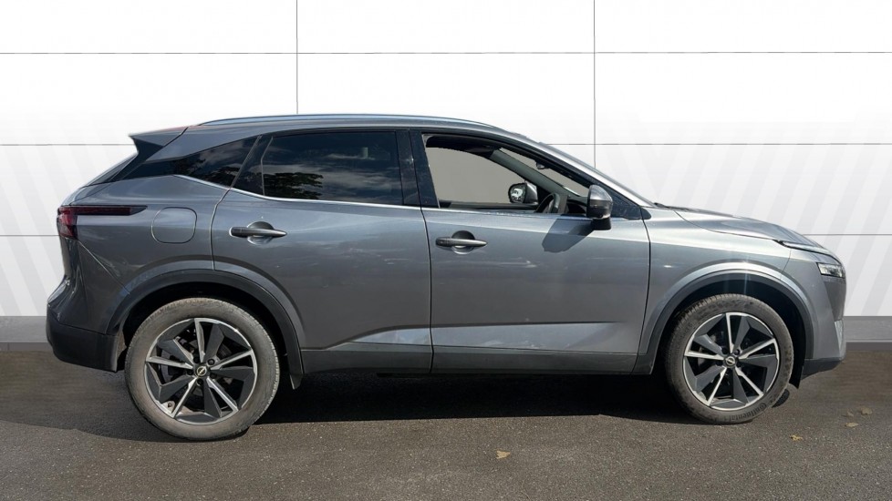 Nissan Qashqai 1.3 DiG-T MH Tekna 5dr Petrol Hatchback - Image 5