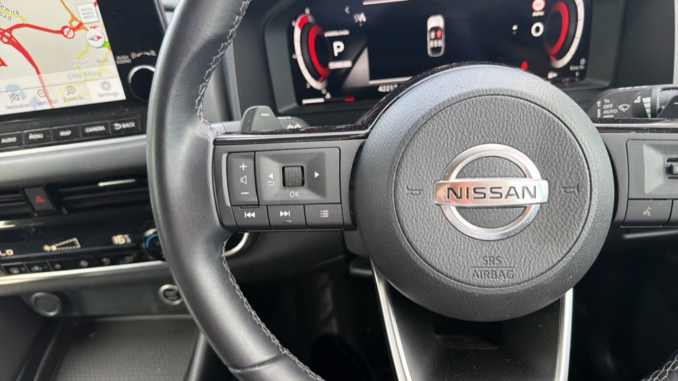 Nissan Qashqai 1.3 DiG-T MH 158 N-Connecta 5dr Xtronic Petrol Hatchback - Image 22