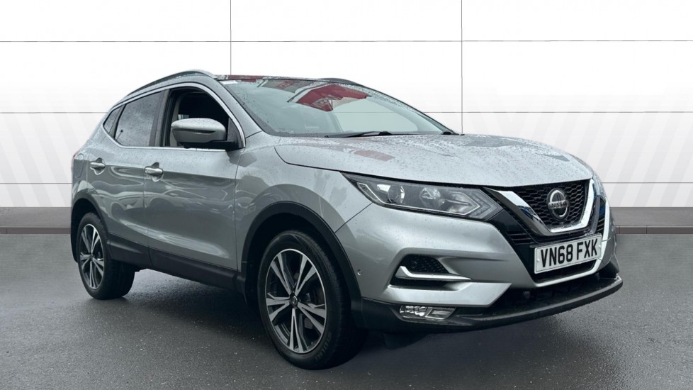Nissan Qashqai 1.5 dCi 115 N-Connecta 5dr Diesel Hatchback - Image 1