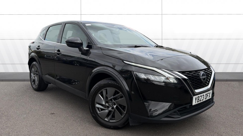Nissan Qashqai 1.3 DiG-T MH Acenta Premium 5dr Petrol Hatchback - Image 1