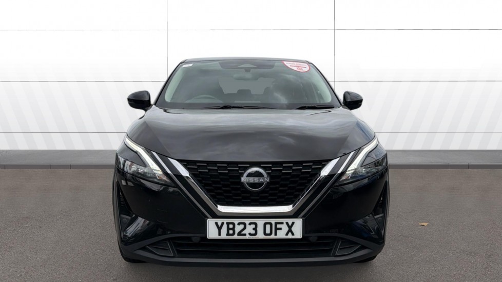 Nissan Qashqai 1.3 DiG-T MH Acenta Premium 5dr Petrol Hatchback - Image 3