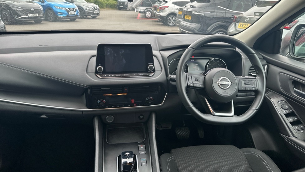 Nissan Qashqai 1.5 E-Power Acenta Premium 5dr Auto Hybrid Hatchback - Image 10