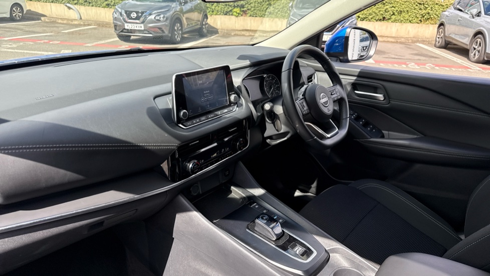 Nissan Qashqai 1.5 E-Power Acenta Premium 5dr Auto Hybrid Hatchback - Image 9