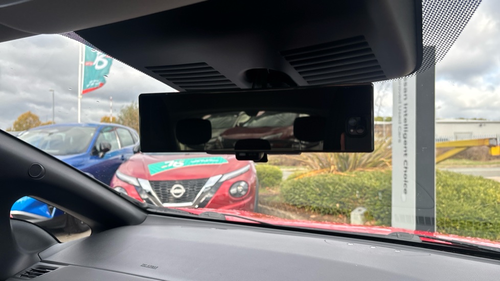 Nissan LEAF 110kW Tekna 40kWh 5dr Auto Electric Hatchback - Image 35