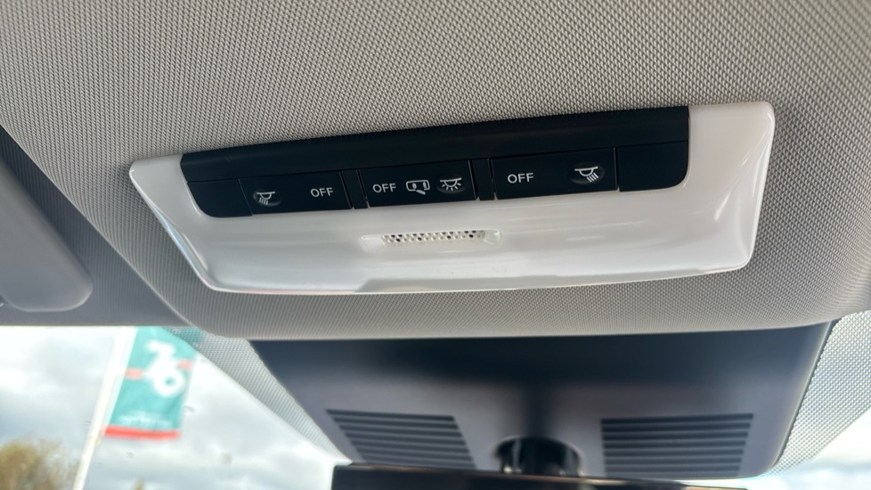 Nissan LEAF 110kW Tekna 40kWh 5dr Auto Electric Hatchback - Image 36