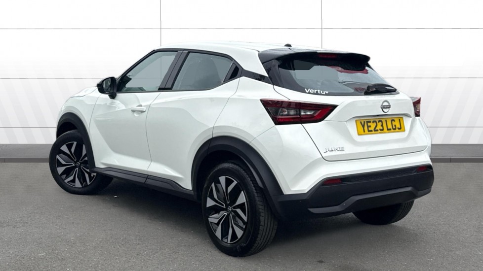 Nissan Juke 1.0 DiG-T 114 Acenta 5dr Petrol Hatchback - Image 2