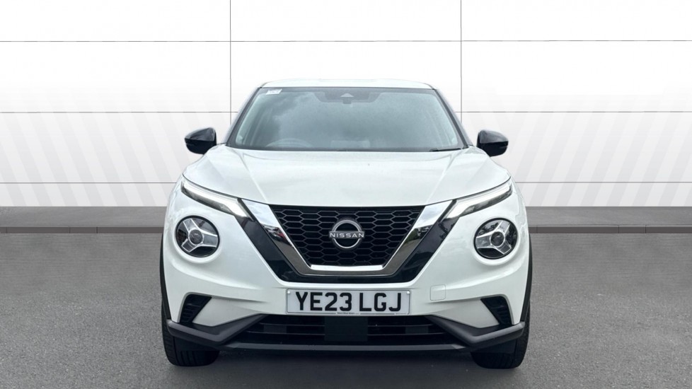 Nissan Juke 1.0 DiG-T 114 Acenta 5dr Petrol Hatchback - Image 3
