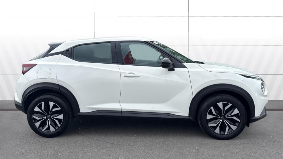 Nissan Juke 1.0 DiG-T 114 Acenta 5dr Petrol Hatchback - Image 5
