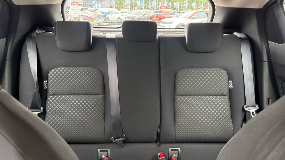 Nissan Juke 1.0 DiG-T 114 Acenta 5dr Petrol Hatchback - Image 15