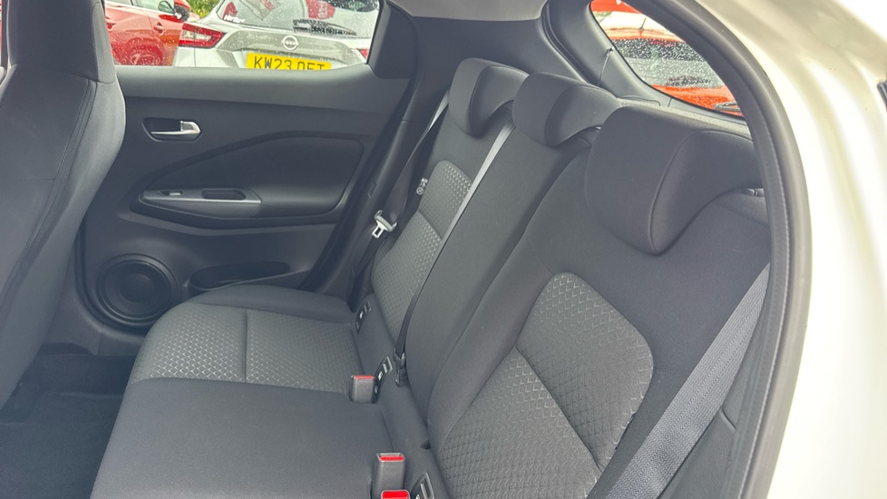 Nissan Juke 1.0 DiG-T 114 Acenta 5dr Petrol Hatchback - Image 16