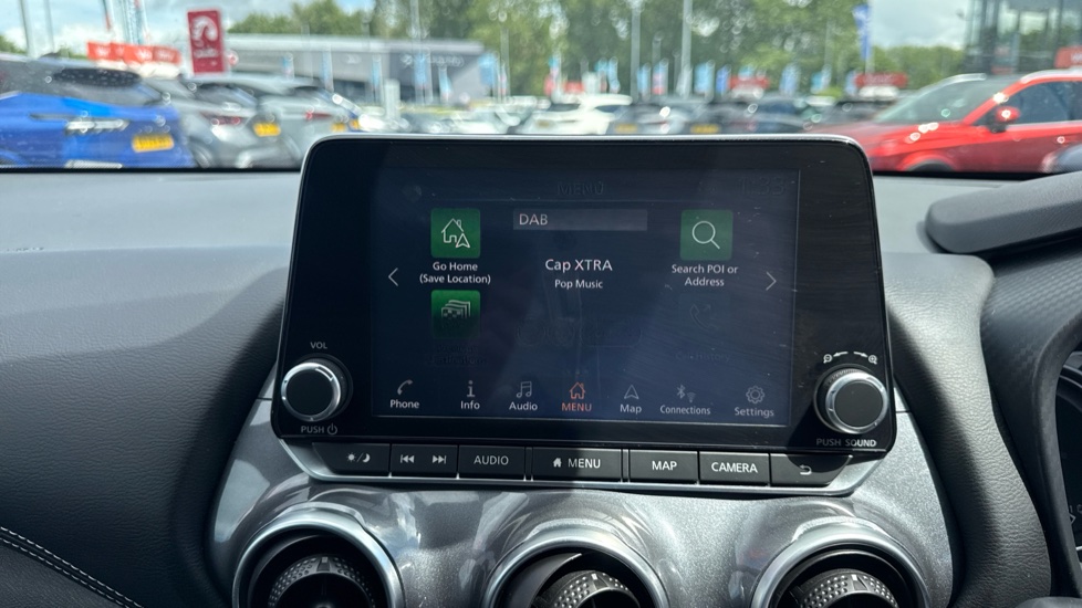 Nissan Juke 1.6 Hybrid N-Connecta 5dr Auto Hybrid Hatchback - Image 12