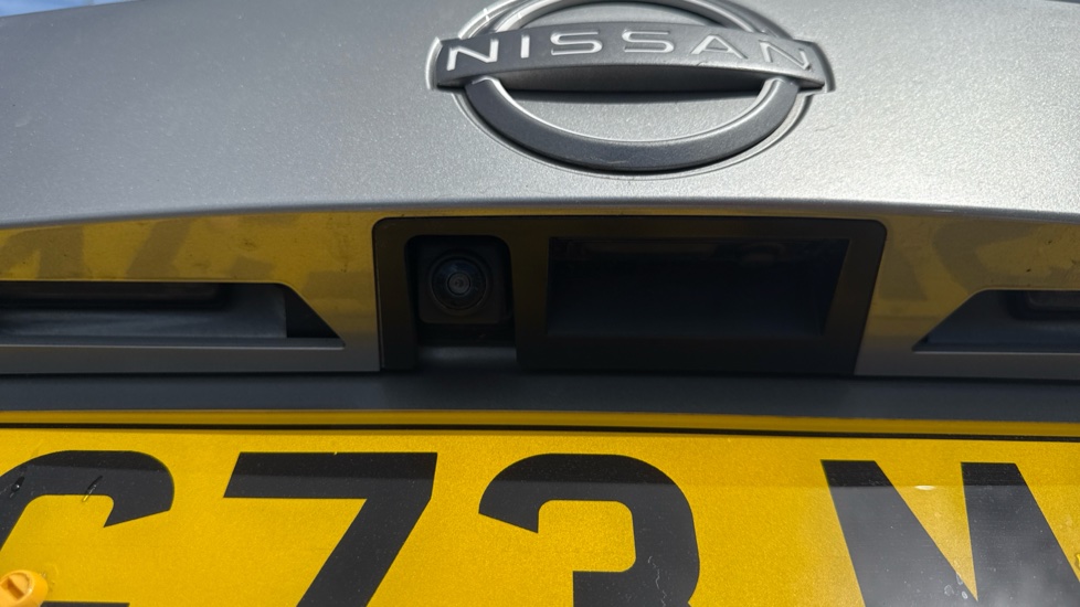 Nissan Juke 1.6 Hybrid N-Connecta 5dr Auto Hybrid Hatchback - Image 26