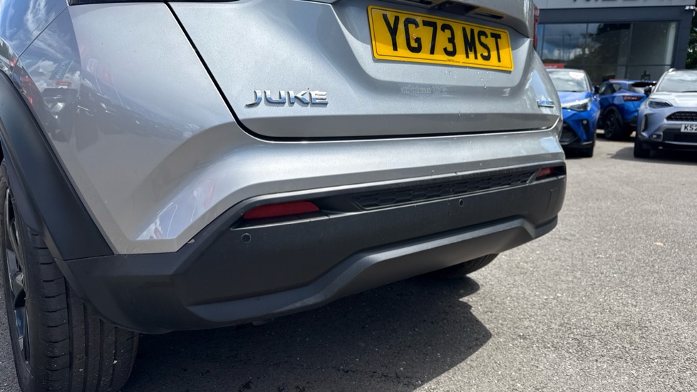Nissan Juke 1.6 Hybrid N-Connecta 5dr Auto Hybrid Hatchback - Image 27