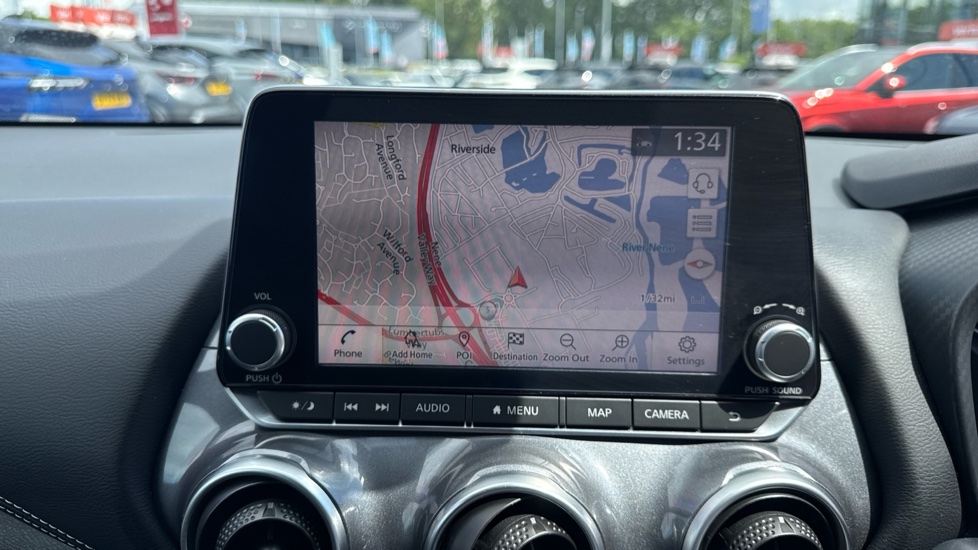 Nissan Juke 1.6 Hybrid N-Connecta 5dr Auto Hybrid Hatchback - Image 49