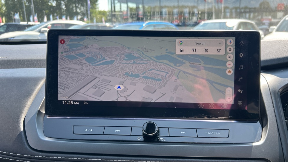 Nissan Qashqai 1.3 DiG-T MH N-Connecta 5dr Petrol Hatchback - Image 38
