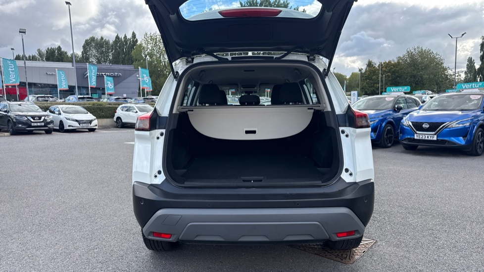 Nissan X-Trail 1.5 E-Power 204 Acenta Premium 5dr Xtronic Hybrid Station Wagon - Image 4