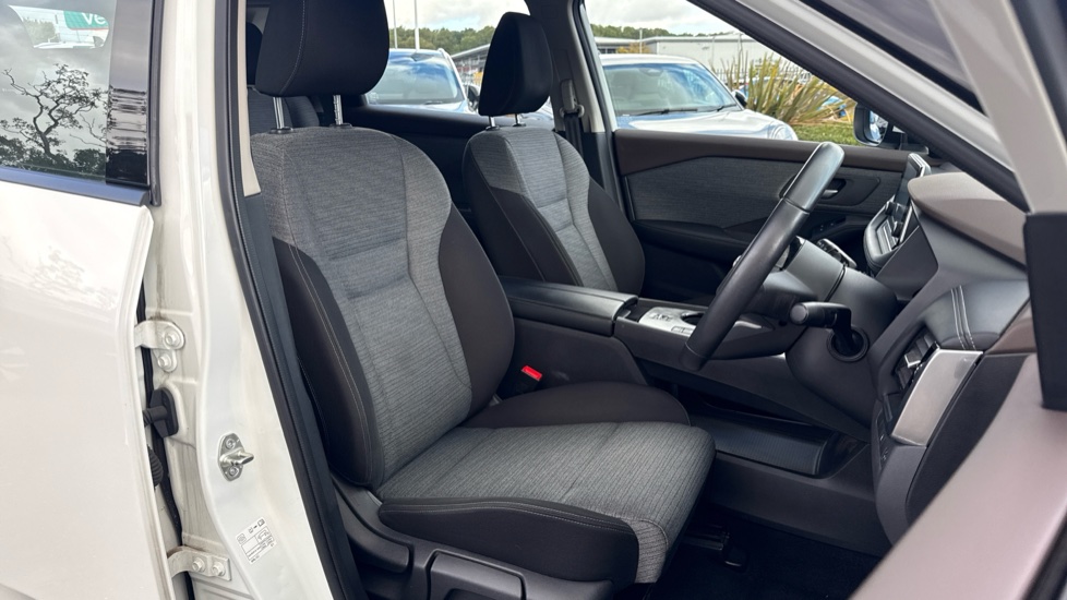 Nissan X-Trail 1.5 E-Power 204 Acenta Premium 5dr Xtronic Hybrid Station Wagon - Image 23