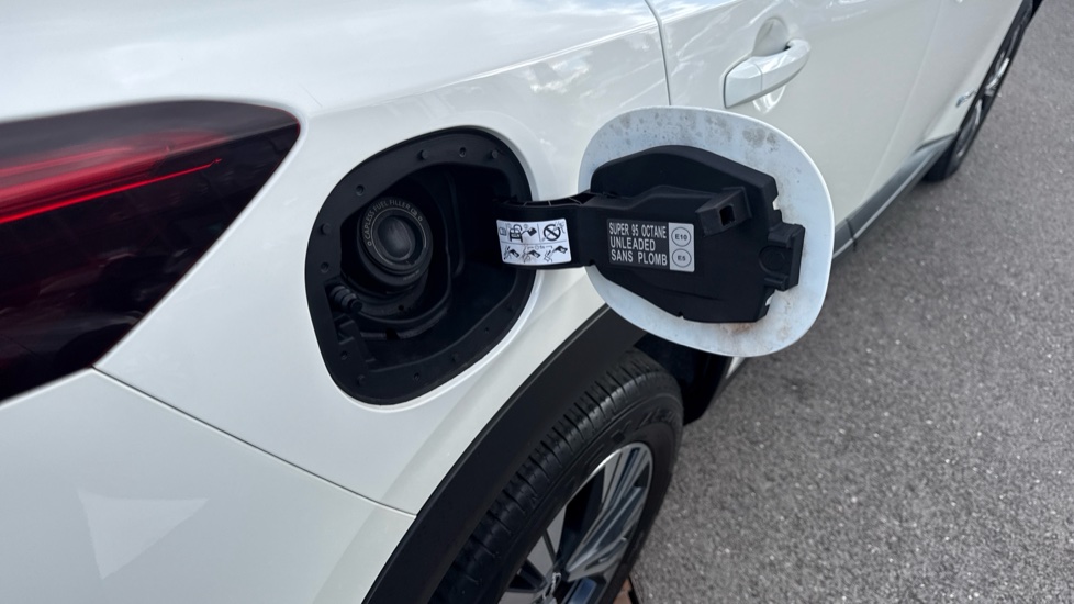 Nissan X-Trail 1.5 E-Power 204 Acenta Premium 5dr Xtronic Hybrid Station Wagon - Image 28