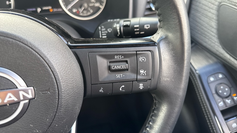 Nissan X-Trail 1.5 E-Power 204 Acenta Premium 5dr Xtronic Hybrid Station Wagon - Image 38