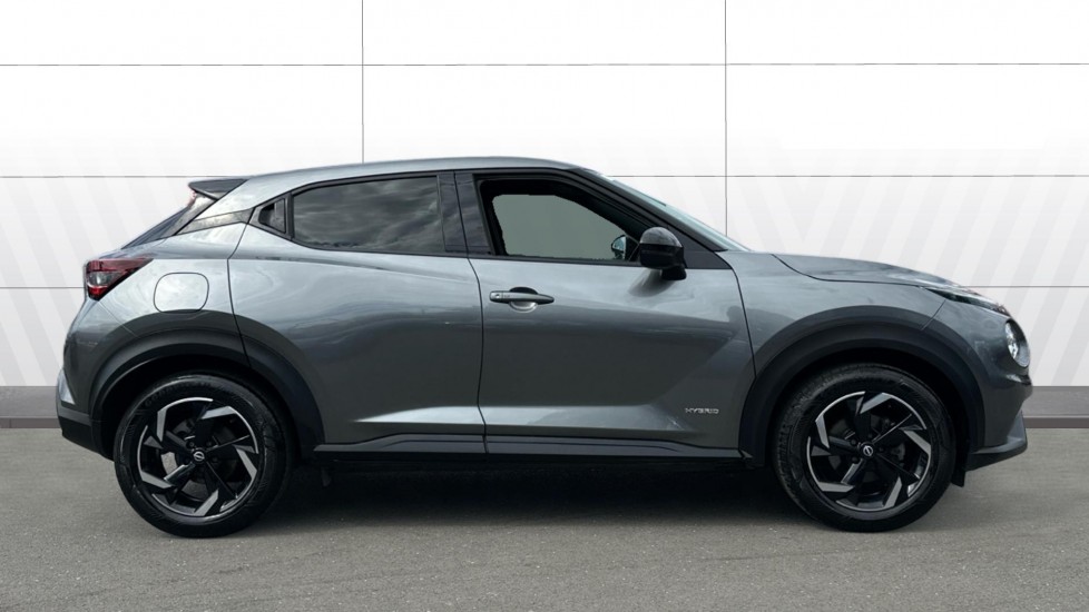 Nissan Juke 1.6 Hybrid N-Connecta 5dr Auto Hybrid Hatchback - Image 5