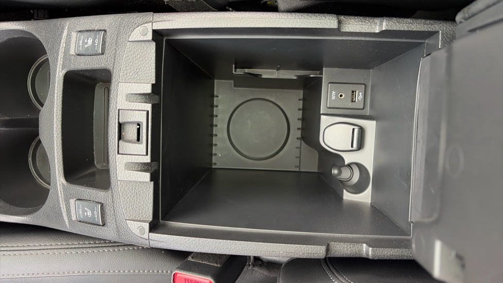 Nissan Qashqai 1.5 dCi 115 Tekna 5dr Diesel Hatchback - Image 31