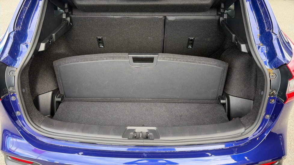 Nissan Qashqai 1.5 dCi 115 Tekna 5dr Diesel Hatchback - Image 46