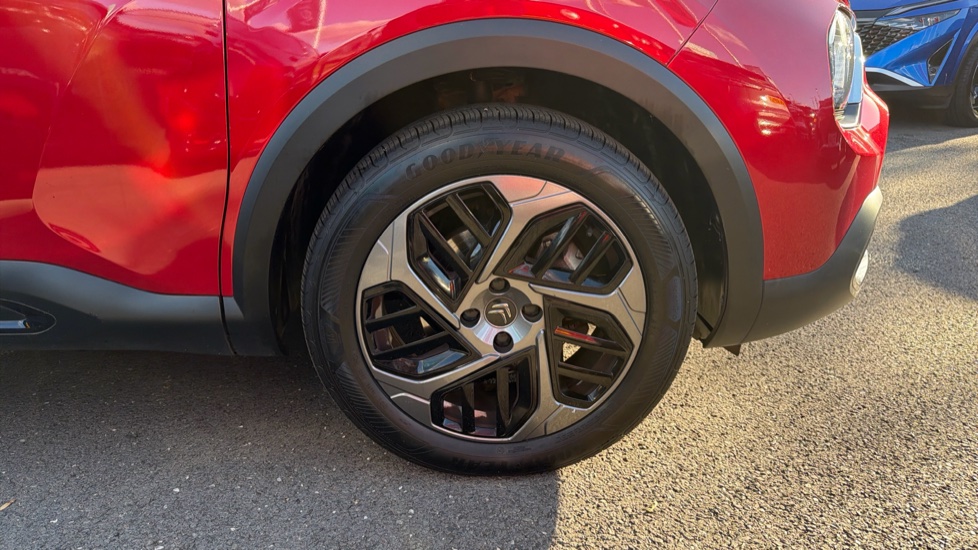 Citroen C4 1.2 PureTech [130] Sense Plus 5dr Petrol Hatchback - Image 22