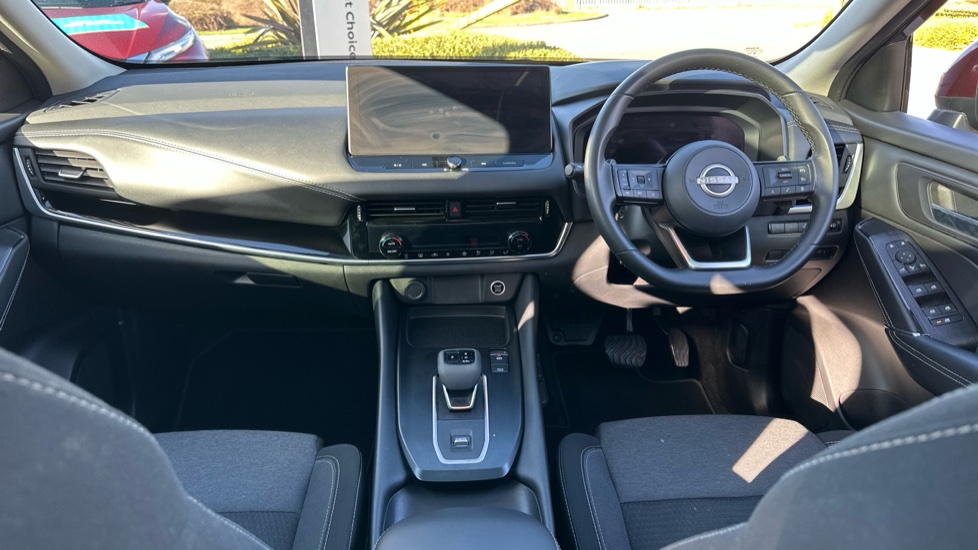 Nissan Qashqai 1.3 DiG-T MH 158 N-Connecta 5dr Xtronic Petrol Hatchback - Image 10