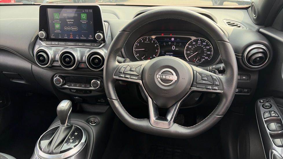 Nissan Juke 1.0 DiG-T 114 N-Connecta 5dr DCT Petrol Hatchback - Image 10