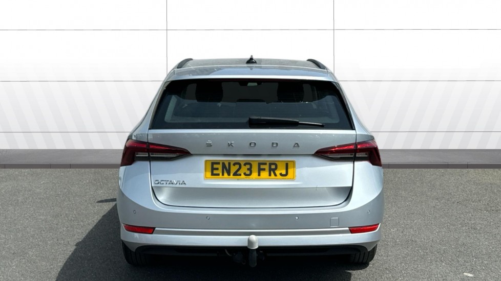 Skoda Octavia 2.0 TDI SE Technology 5dr Diesel Estate - Image 6