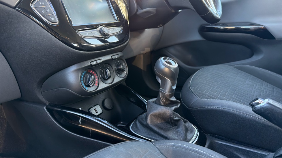 Vauxhall Corsa 1.4 ecoFLEX SE 5dr Petrol Hatchback - Image 13