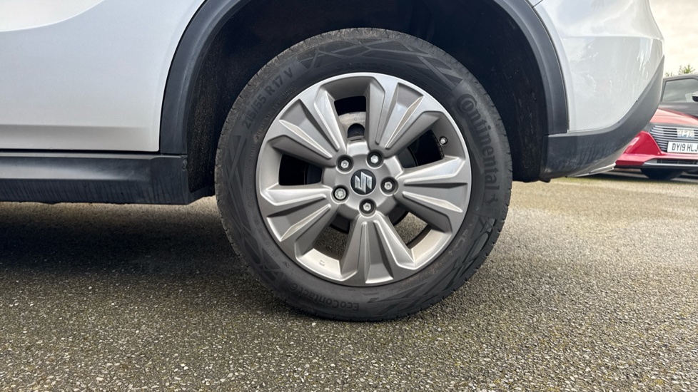 Suzuki Vitara 1.4 Boosterjet 48V Hybrid SZ-T 5dr Petrol Estate - Image 7