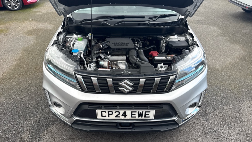 Suzuki Vitara 1.4 Boosterjet 48V Hybrid SZ-T 5dr Petrol Estate - Image 8