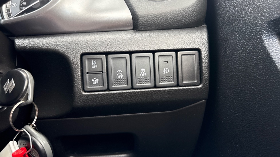 Suzuki Vitara 1.4 Boosterjet 48V Hybrid SZ-T 5dr Petrol Estate - Image 30