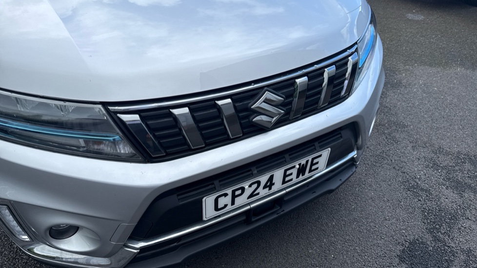 Suzuki Vitara 1.4 Boosterjet 48V Hybrid SZ-T 5dr Petrol Estate - Image 33