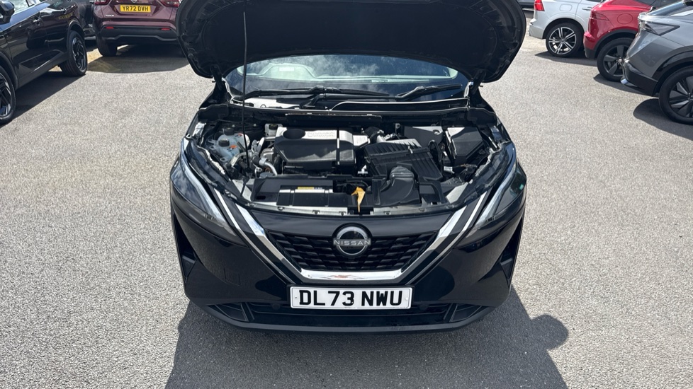 Nissan Qashqai 1.5 E-Power Acenta Premium 5dr Auto Hybrid Hatchback - Image 8