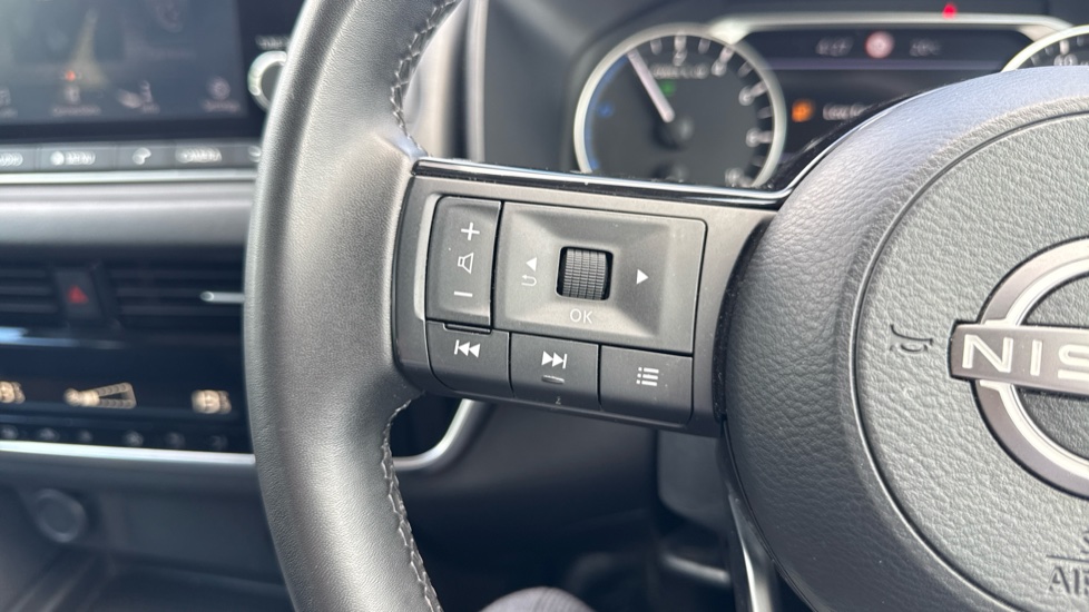Nissan Qashqai 1.5 E-Power Acenta Premium 5dr Auto Hybrid Hatchback - Image 26