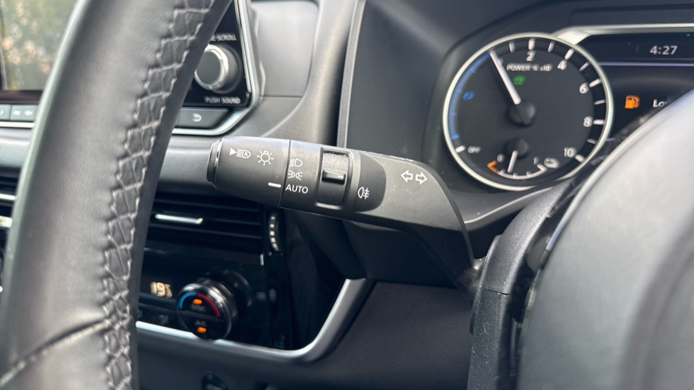 Nissan Qashqai 1.5 E-Power Acenta Premium 5dr Auto Hybrid Hatchback - Image 28