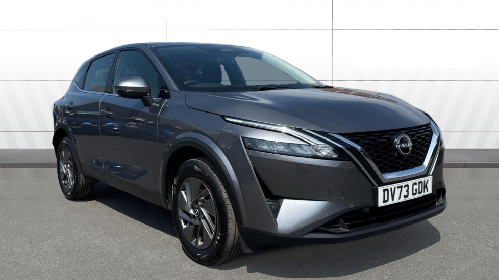 Nissan Qashqai 1.3 DiG-T MH Acenta Premium 5dr Petrol Hatchback - Image 1