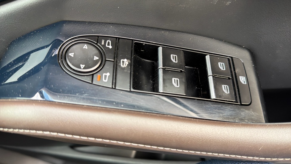 Mazda CX-30 2.0 Skyactiv-X MHEV GT Sport Tech 5dr Petrol Hatchback - Image 29